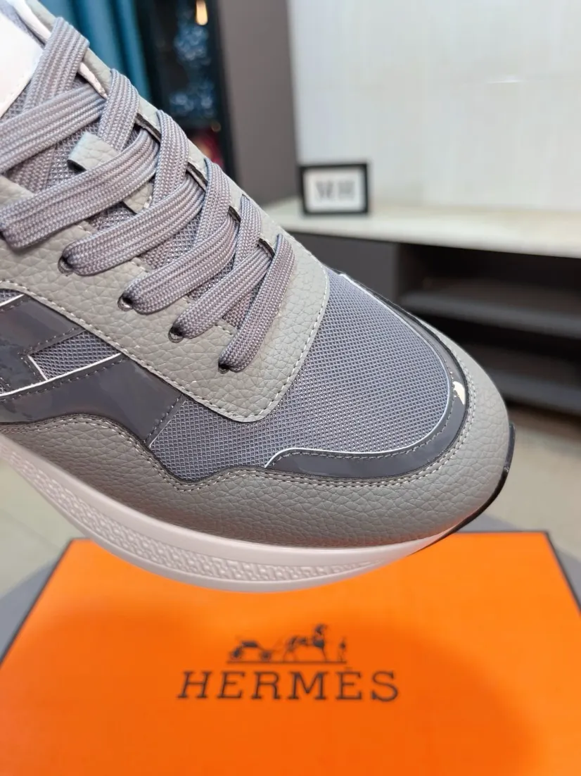 Men's shoes💰580🌸🌸【HERMES】Hermès high-end quality original shoe upper: 🔝tumbled calfskin, suede calfskin, shoe body sewn H totem, outsole: ultra-light TPU foam·rubber; two-color molded outsole, ultra-high quality control·fine workmanship: highlighting (high-end·luxury·grade) 38-44 (45 can be customized)